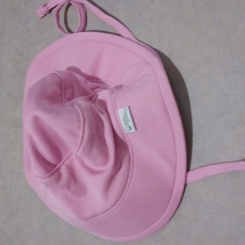 Baby water hat